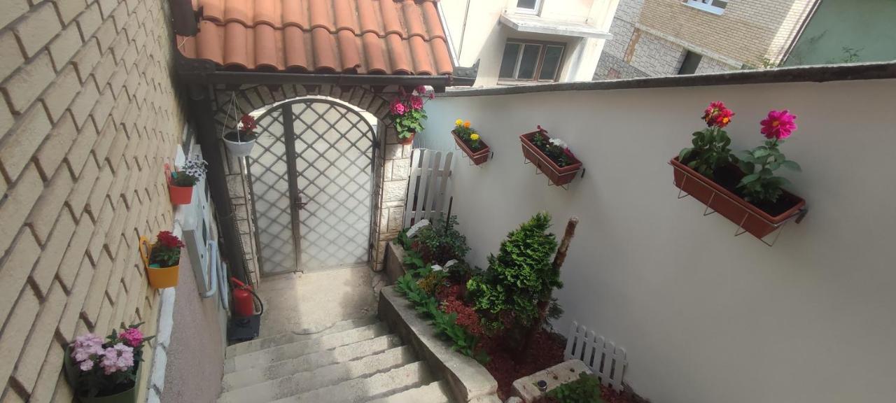 Holiday Home Old Town ซาราเยโว ภายนอก รูปภาพ